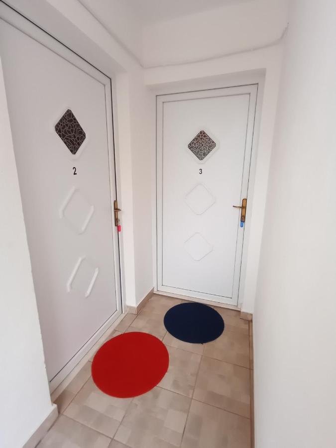 Apartments Ivankovic Stari Grad  Extérieur photo
