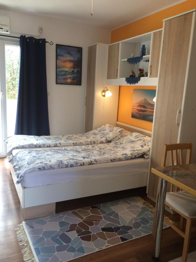 Apartments Ivankovic Stari Grad  Extérieur photo