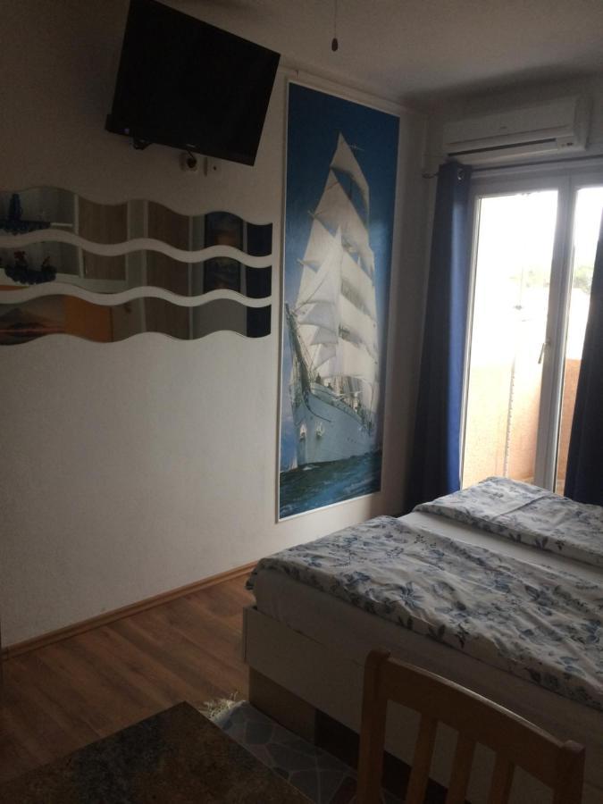 Apartments Ivankovic Stari Grad  Extérieur photo