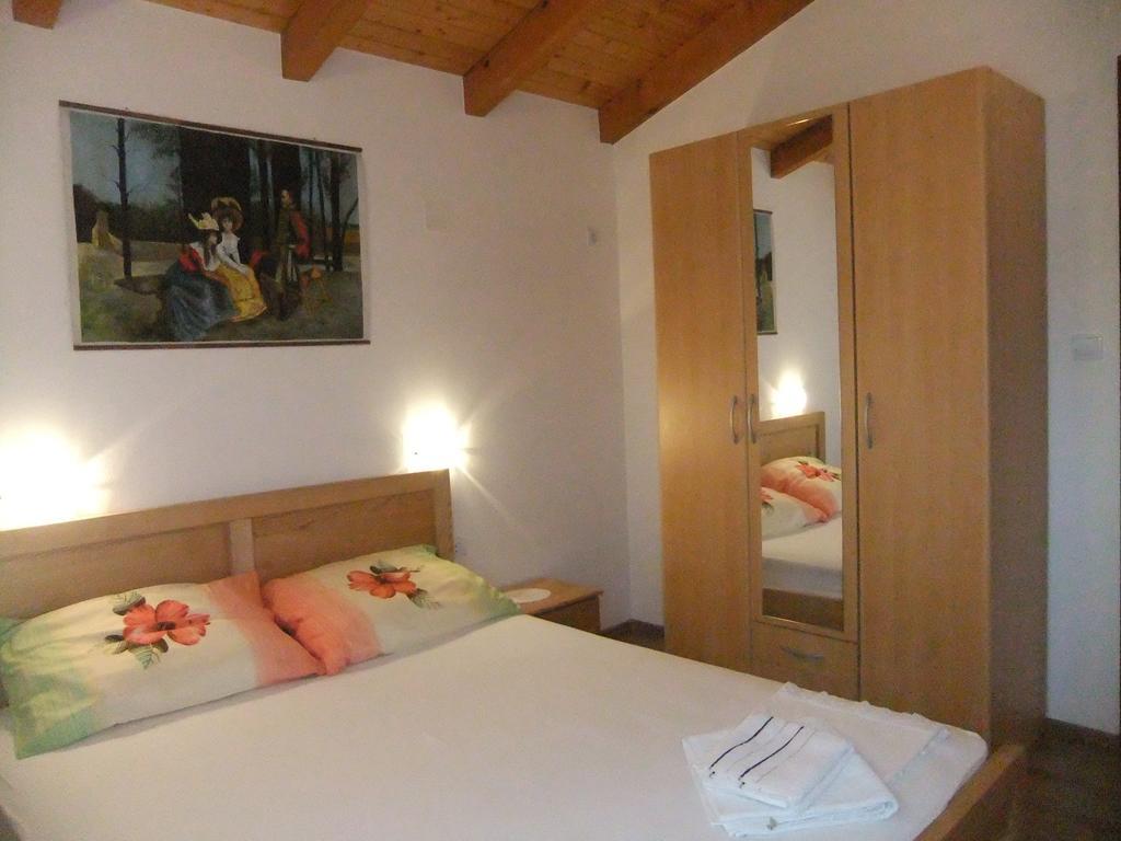 Apartments Ivankovic Stari Grad  Extérieur photo