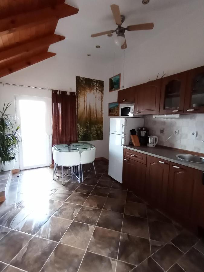 Apartments Ivankovic Stari Grad  Extérieur photo