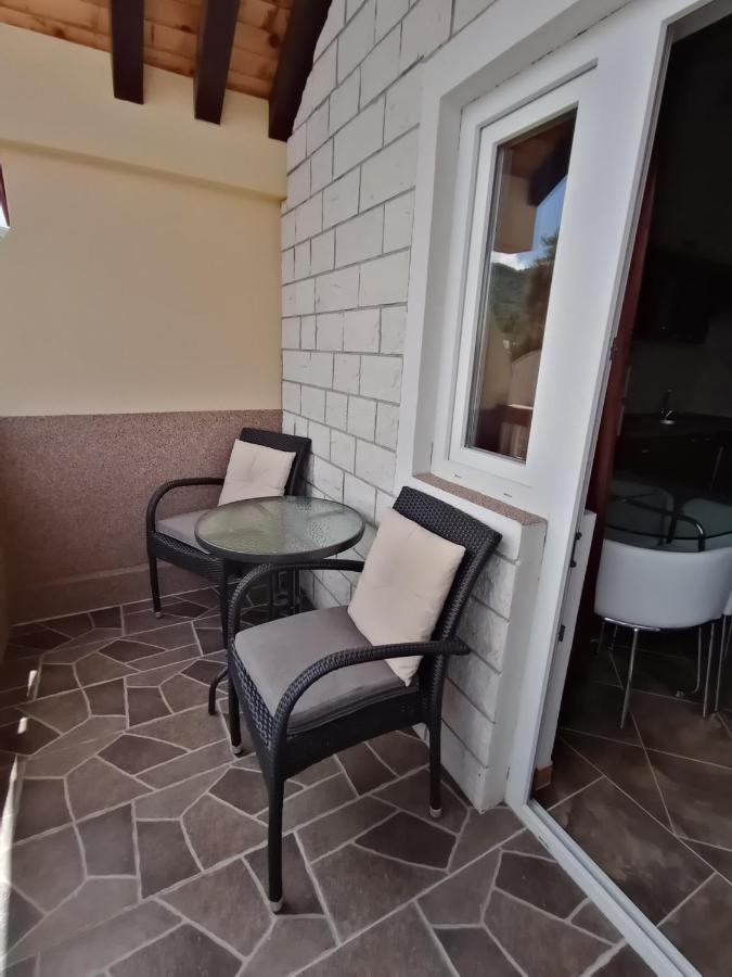Apartments Ivankovic Stari Grad  Extérieur photo