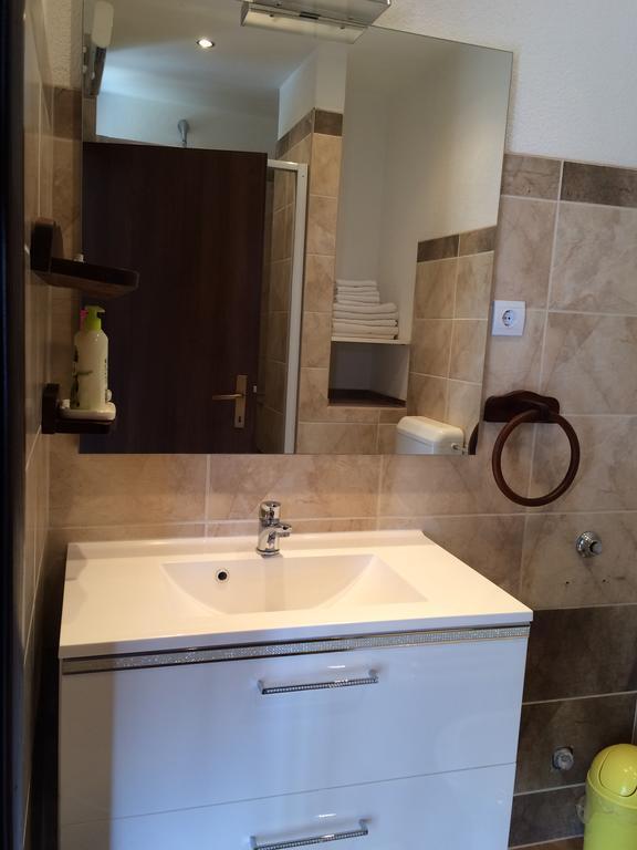 Apartments Ivankovic Stari Grad  Extérieur photo