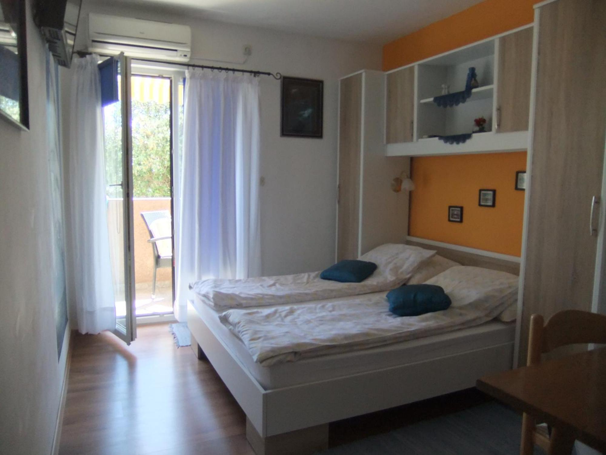 Apartments Ivankovic Stari Grad  Extérieur photo